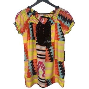 Vertigo Crochet Lace Printed Woven Top Size Small